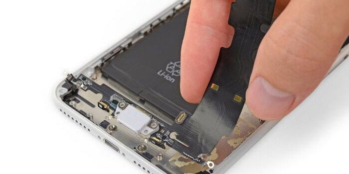 Có thể điện thoại của bạn đã gặp hư hại nặng và cần kỹ thuật viên xử lý