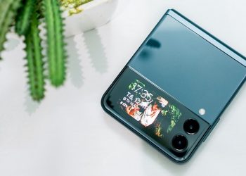 tính năng hấp dẫn trên Galaxy Z Flip3 5G