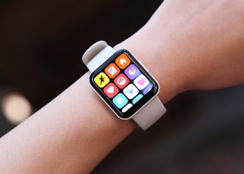 Trên tay Redmi Watch 2 giá chỉ hơn 1 triệu có gì nổi bật kích thích người mua?