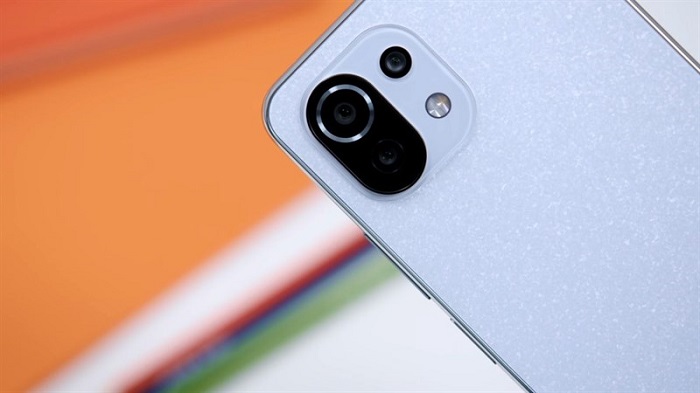 Trên tay Xiaomi 11 Lite 5G NE