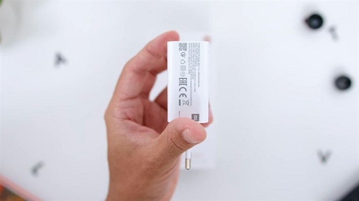 Trên tay Xiaomi 11 Lite 5G NE