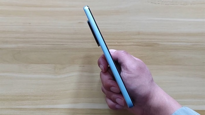 Cạnh trái Xiaomi Redmi Note 11 Pro