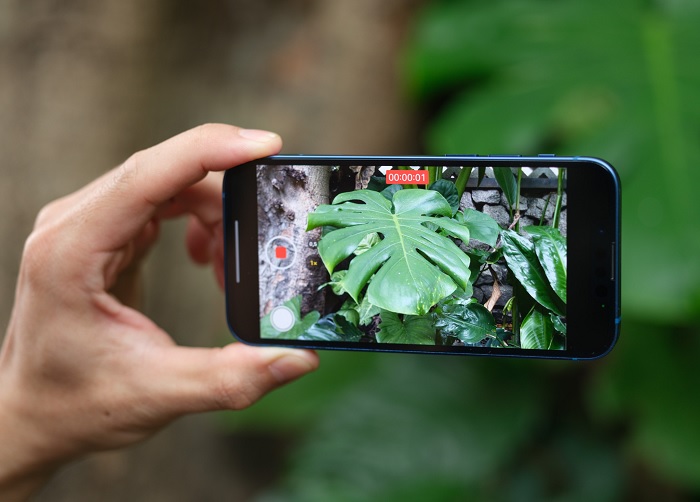 iPhone 13 mini có thêm nhiều tính năng quay video mới