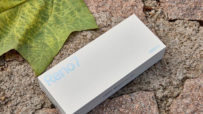 Hộp đựng Reno7 Pro 5G