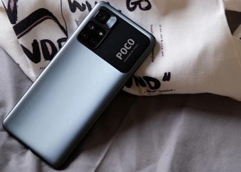 Trên tay POCO M4 Pro