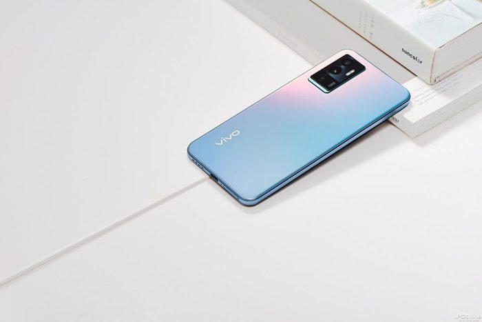 Vivo S10e có ngoại hình đẹp, bắt mắt