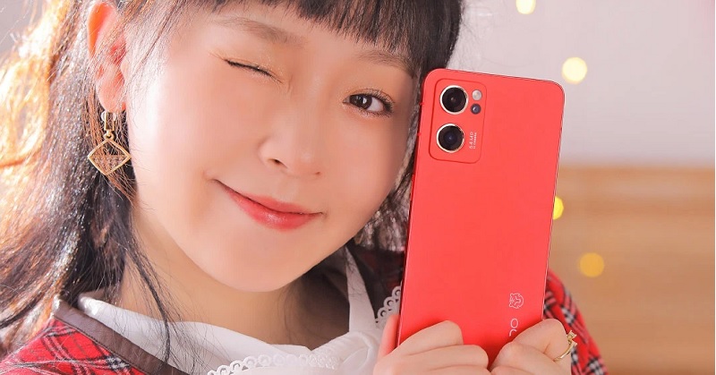 Cận cảnh OPPO Reno7 New Year Edition