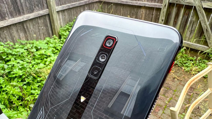 Cụm camera của Red Magic 6S Pro