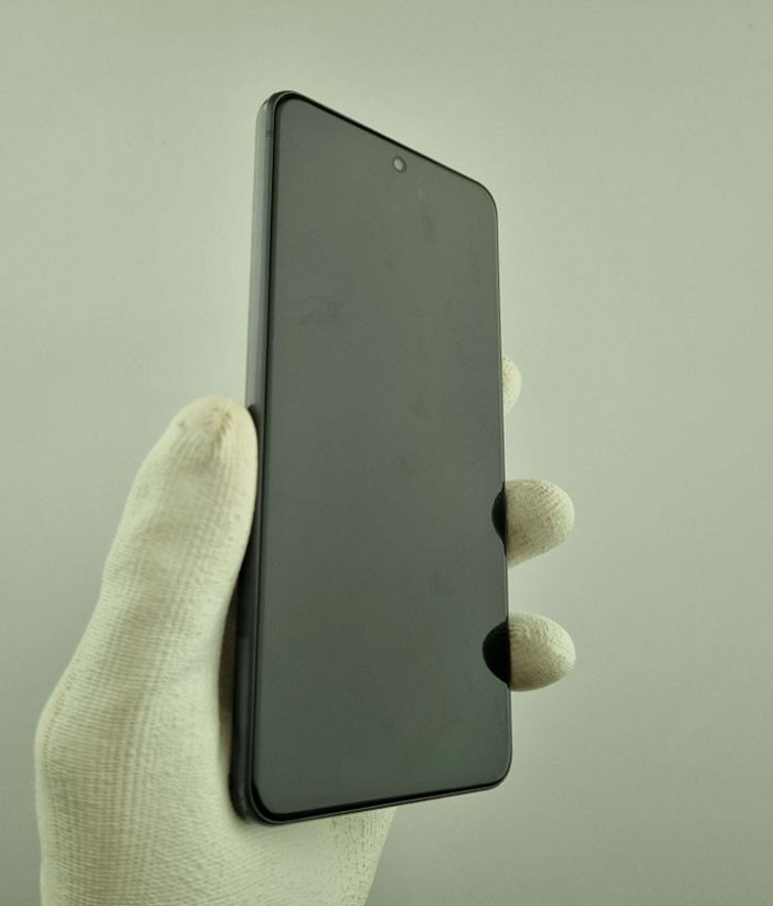 linh kiện bên trong Samsung Galaxy S21 FE