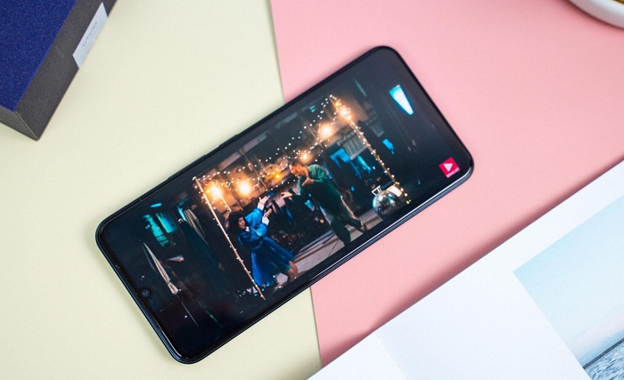 Chất lượng hiển thị tổng thể của Vivo V23e 5G được đánh giá tốt hơn