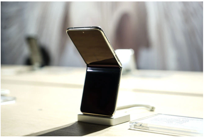 Huawei P50 Pocket có cấu hình mạnh mẽ