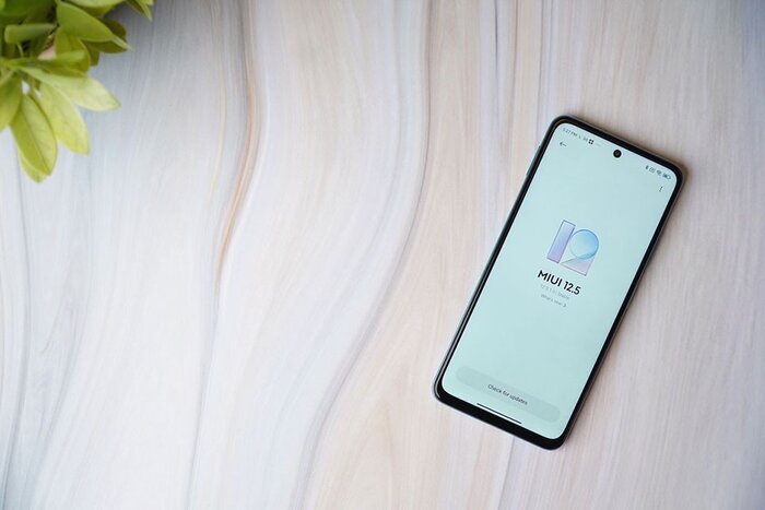 Redmi Note 11T được cài sẵn hệ điều hành Android 11 với giao diện MIUI 12.5