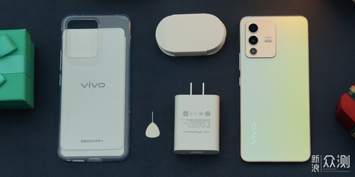 Vivo S12 với thiết kế đẹp mắt