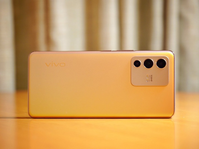 Mặt lưng của Vivo S12 Pro