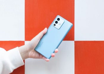 Trên tay Vivo S12 Pro