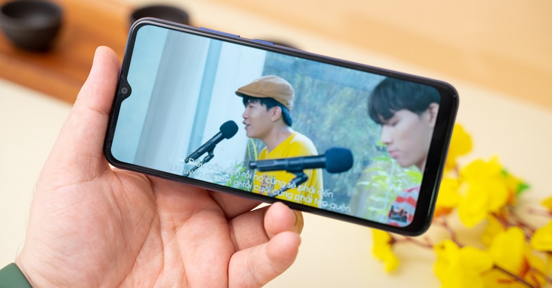 Galaxy A03 và Galaxy A03s đều được trang bị pin 5.000 mAh