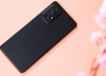 Một ngày check-in quán cà phê hot nhất nhì Sài Gòn với Galaxy A52s 5G