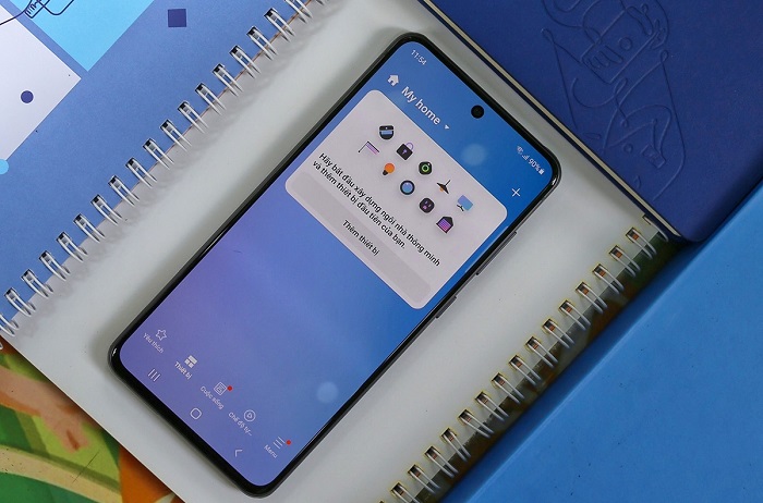 Galaxy S21 FE 5G tích hợp sẵn ứng dụng SmartThings với giao diện trực quan và ngôn ngữ tiếng Việt