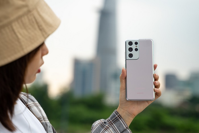 Cận cảnh camera xịn xò của phiên bản "Ultra"