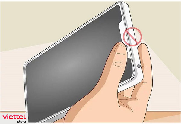 Cách bảo vệ camera điện thoại