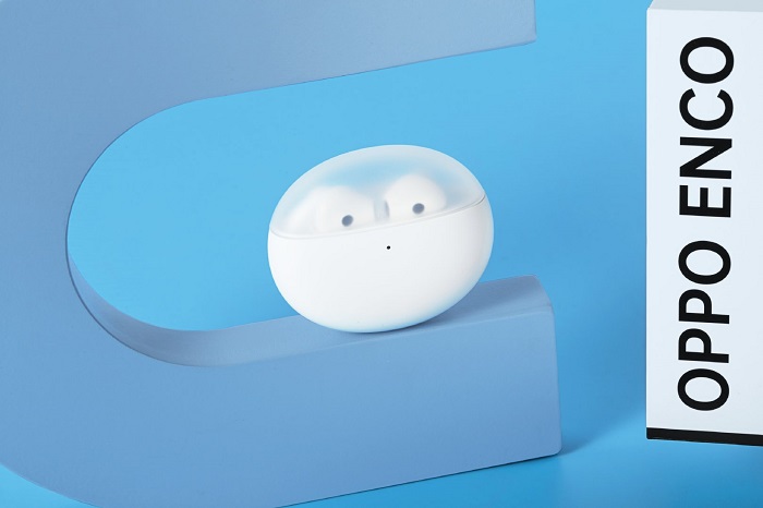 Mặt trước của hộp sạc