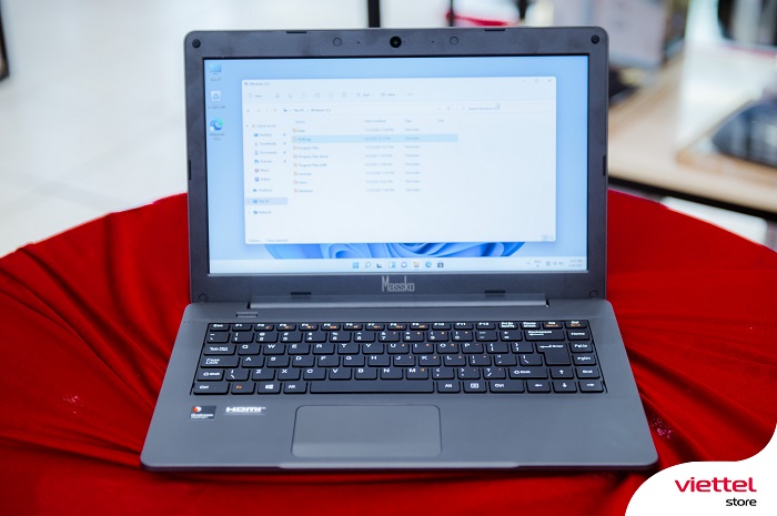 Màn hình Massko Q1V