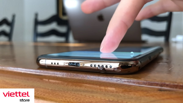 Sử dụng những ứng dụng vệ sinh loa iPhone