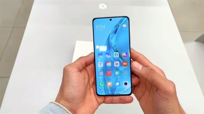 Trên tay Xiaomi 12X với nhiều chi tiết gây xôn xao dân tình