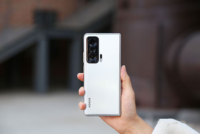 Trên tay Honor Magic V