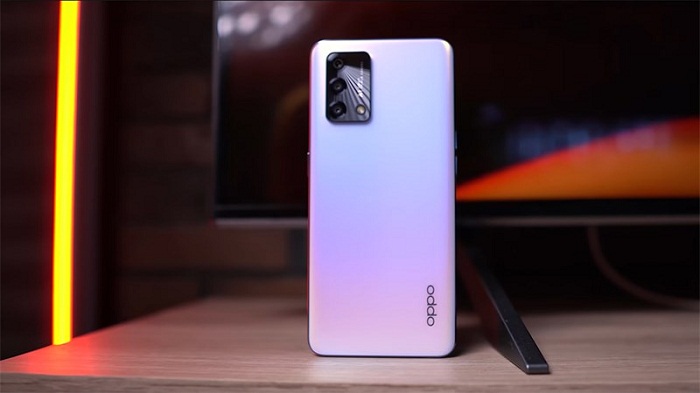 Trên tay OPPO Reno6 Lite