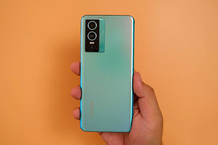 Mặt lưng của Vivo Y76 5G