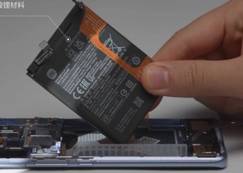 Video tháo máy Xiaomi 12