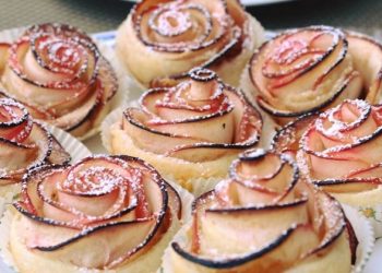 cách làm bánh táo hoa hồng