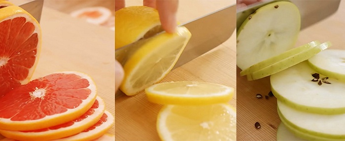 Cắt hoa quả thành các lát vừa ăn
