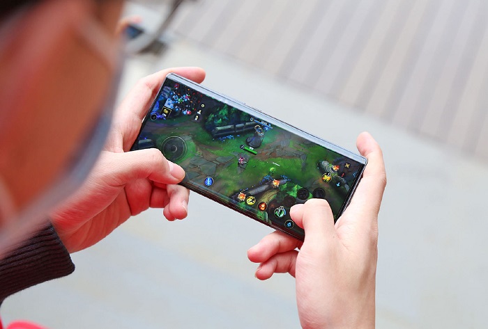 Honor 60 SE chiến được mọi tựa game