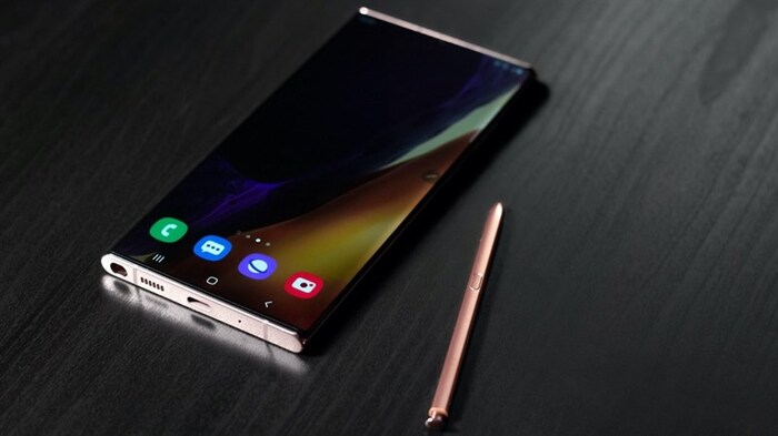 Thiết kế hoàn hảo kết hợp giữa Galaxy S và Galaxy Note