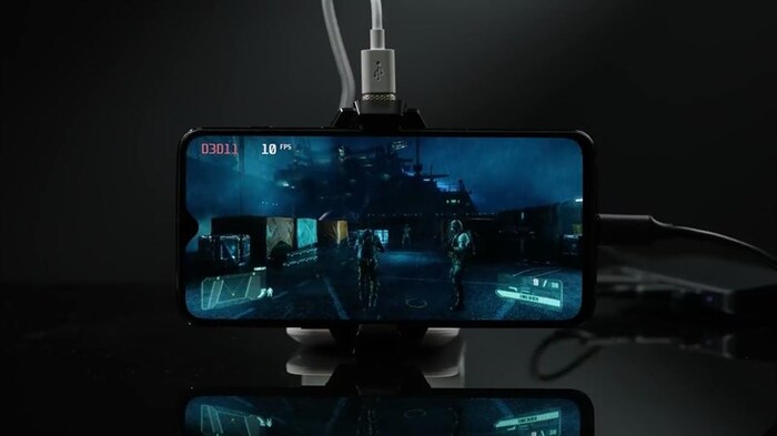 Crysis 3 khá khó chơi trên Oneplus 6T