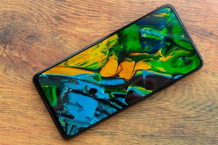 Màn hình rộng lớn với chất lượng hình ảnh sắc nét