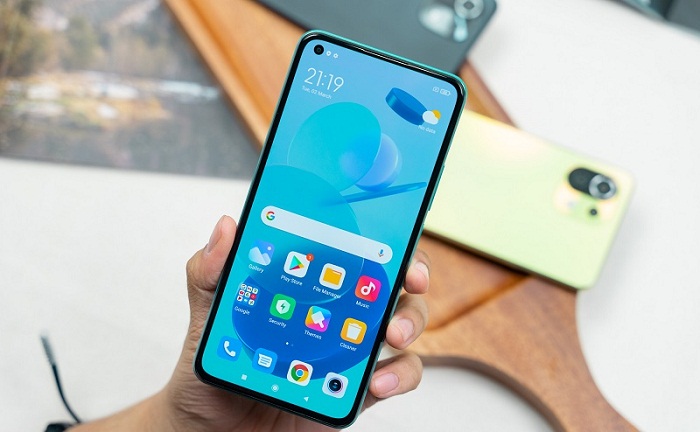 Người dùng có thể thoải mái chiến game cực mượt với Xiaomi 11 Lite 5G