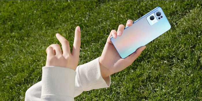 Reno7 Pro có thiết kế hiện đại, tinh tế cùng chất liệu cao cấp hơn