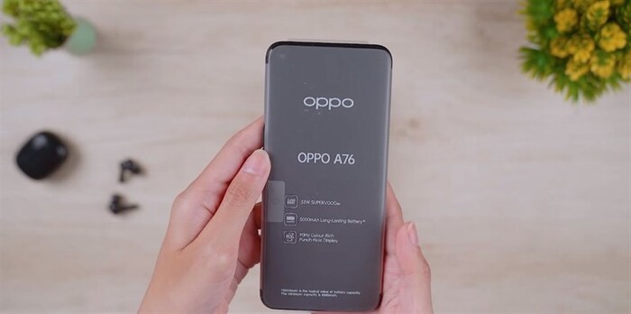 Nhân vật chính - OPPO A76