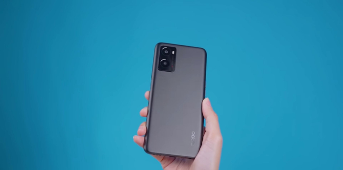 Trên tay OPPO A76 phiên bản màu đen
