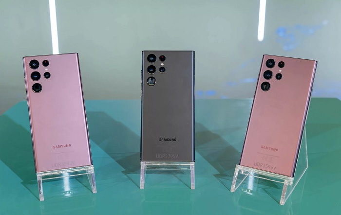 Trên tay Galaxy S22 Ultra tại thị trường Việt Nam