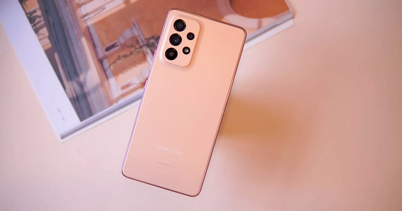 Trong tháng 4 này, khi mua Galaxy A53 5G bạn sẽ nhận ngay ưu đãi đặc quyền hội viên từ Viettel Store.