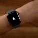 Apple Watch treo táo