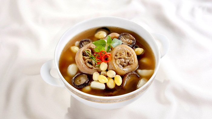 Món chân giò heo thơm ngon hấp dẫn đã hoàn thành rồi