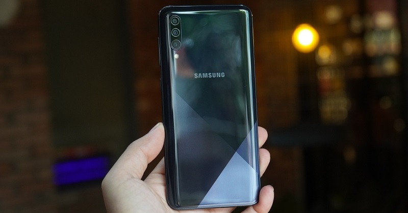cách kiểm tra điện thoại Samsung cũ