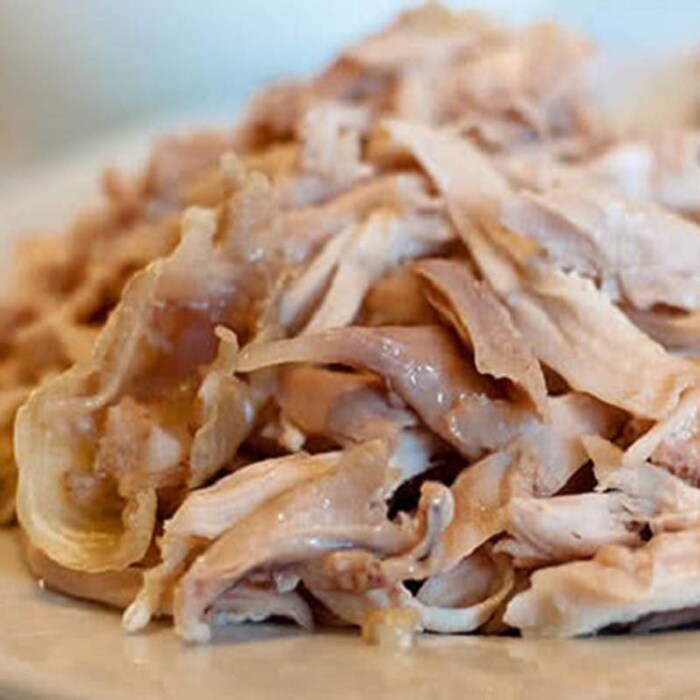 Gà xé thơm ngon, dậy mùi