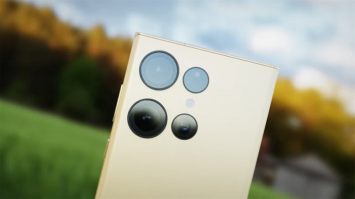 Cận cảnh camera sau trên Galaxy S23 Ultra
