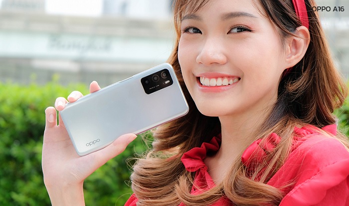 Viên pin 5000mAh cho phép người dùng sử dụng đến 10 giờ